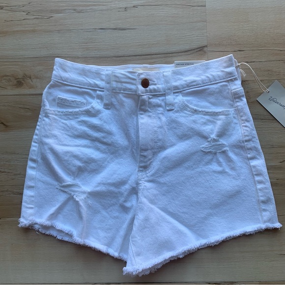 Universal Thread Highest Rise Shortie Shorts Vintage Strech white Size 2R - Picture 1 of 9